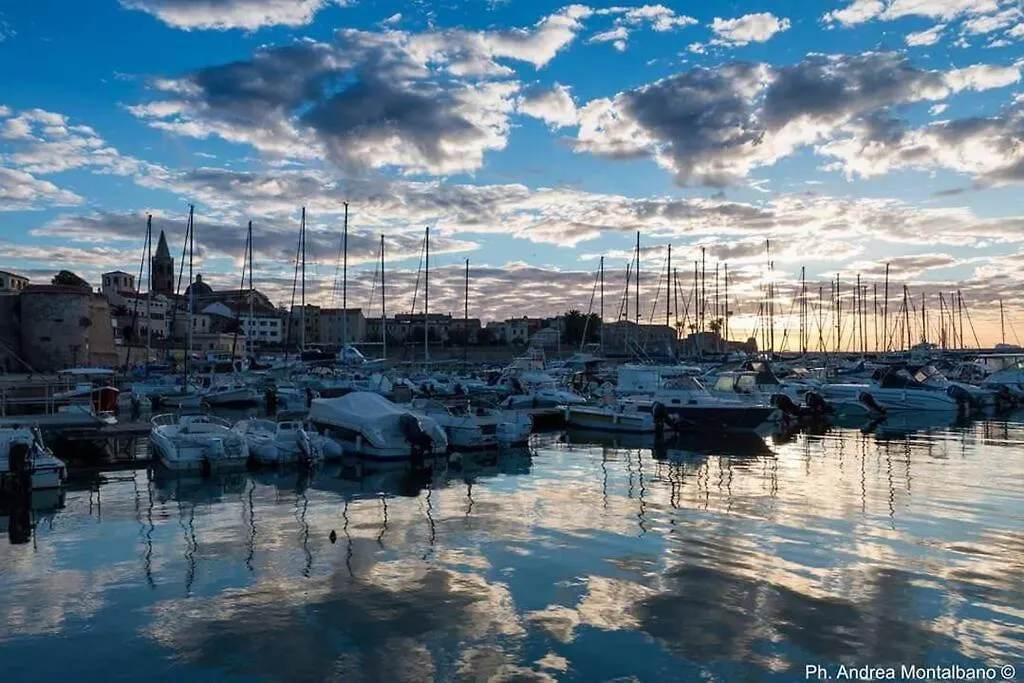 Casa Sissi - Comfort In Centro Ad Alghero, 2 Camere, 2 Bagni