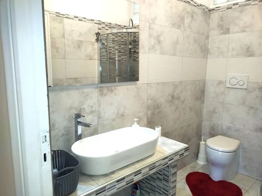 Casa Sissi - Comfort In Centro Ad Alghero, 2 Camere, 2 Bagni 0*, Alghero Italy